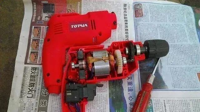 Why do power tools generally use brushed motors