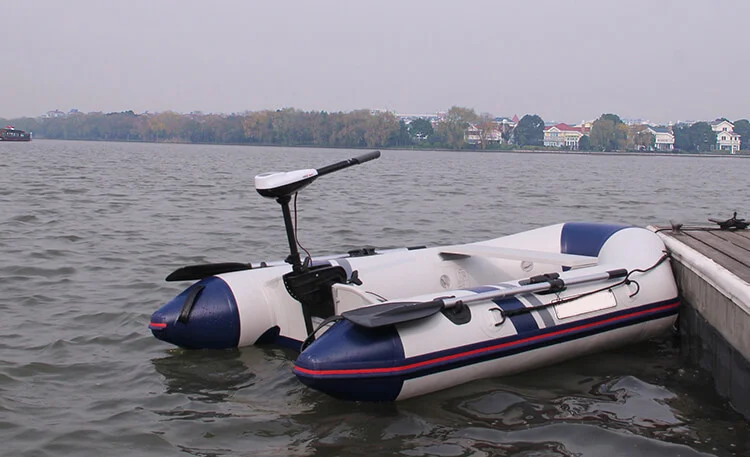 Moteur électrique hors-bord pour kayak de pêche motorisé